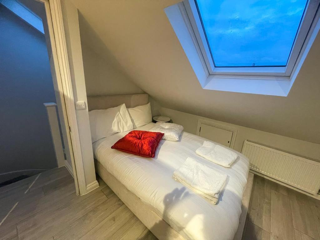 2A Seymour Road Villa Sutton  Dış mekan fotoğraf